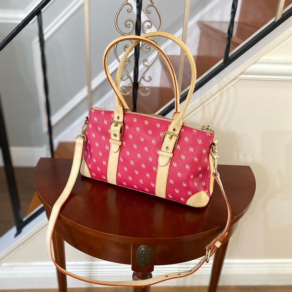Dooney & Bourke Signature Pink Leather purse - Picture 2 of 8